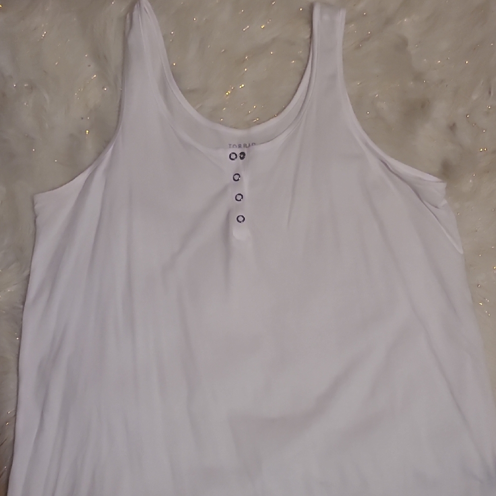 White Sleeveless Top
